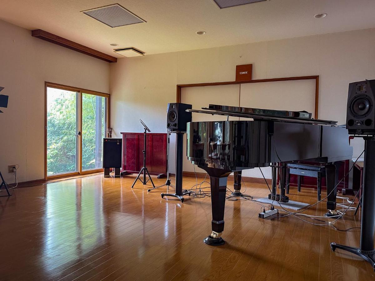 Hotel 123Music Atami  Exterior foto